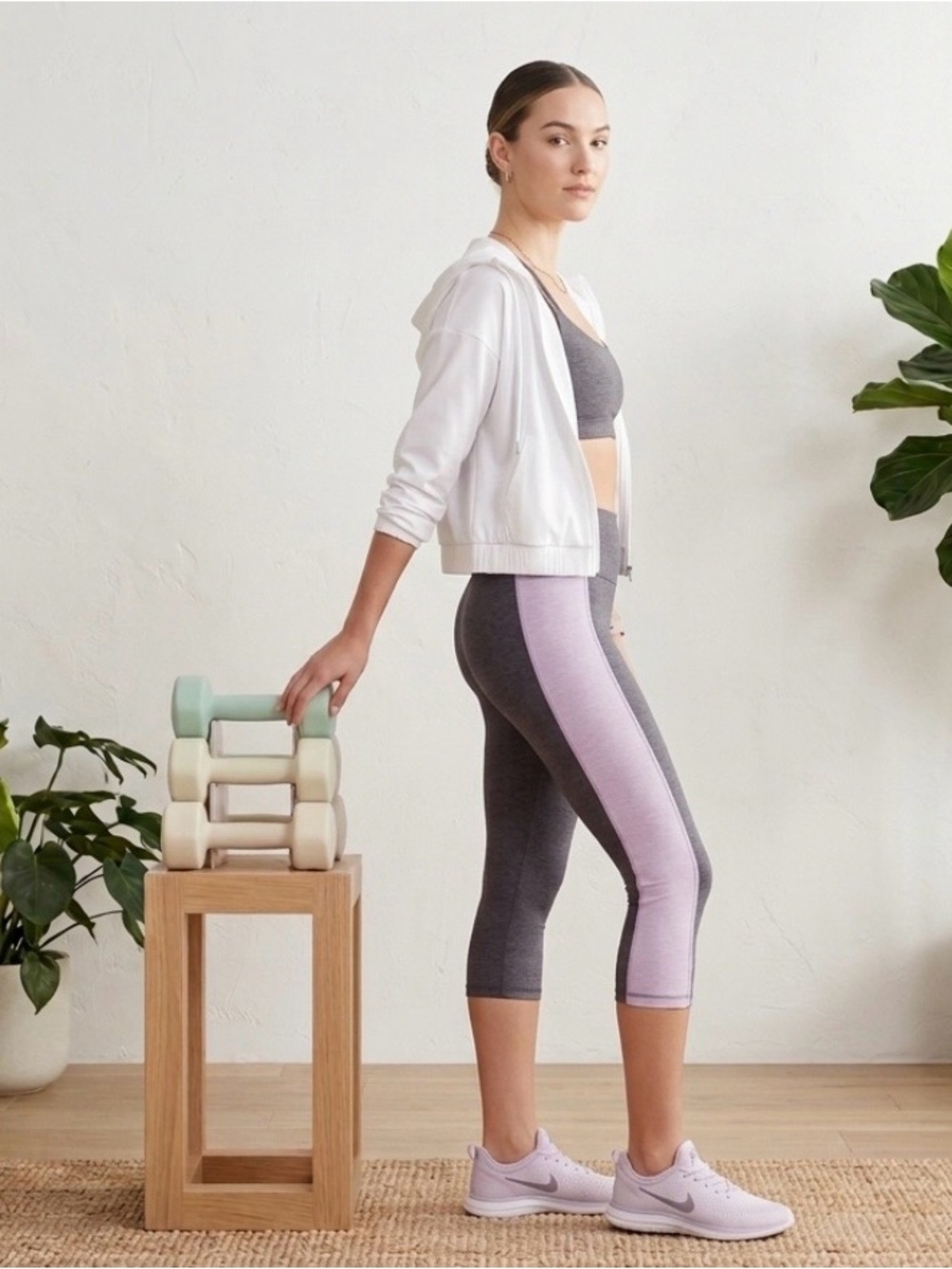 Tek Gear Gray Lavender Capri Leggings Women’s Small